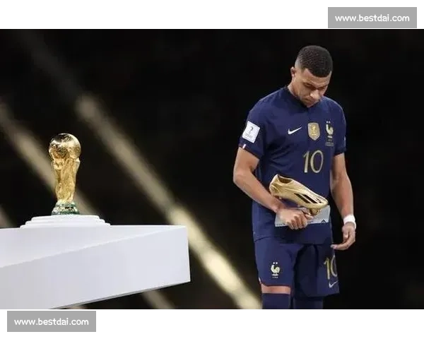 姆巴佩：与梅西并肩，是天赐的幸运